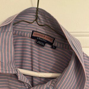 Vineyard Vines Blue and Pink Casual Button Down Shirt